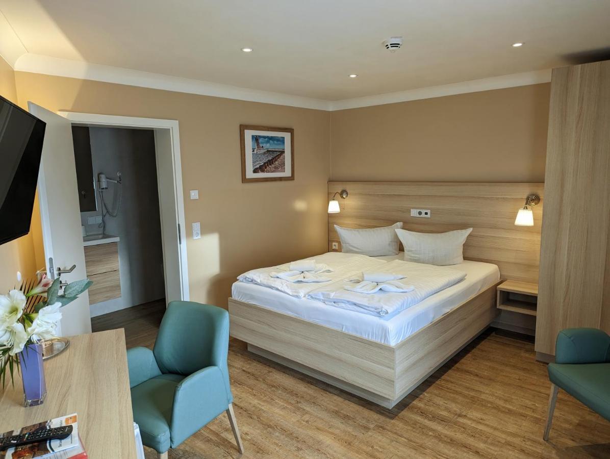 Hotel Karl'S Burg Kölpinsee Kültér fotó